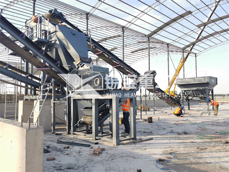 乳化瀝青料破碎篩分設(shè)備2 乳化瀝青料破碎篩分設(shè)備2